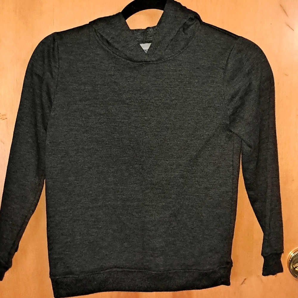 Boys size 8 highland originals hoodie